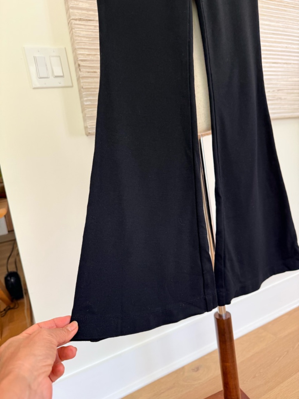 Ella Moss Black Flare Pants size XS - Picture 10 of 11